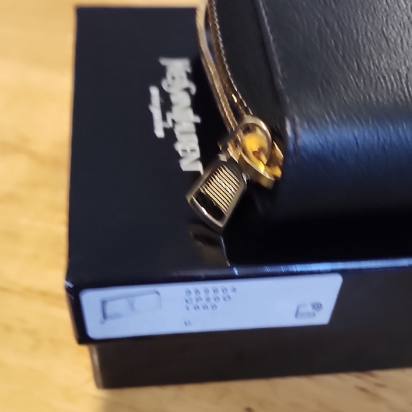 Yves Saint Laurent Black Wallet - Picture 6 of 11